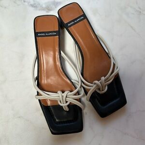 Anthropologie Black and White Kitten Heels. Size 39/8